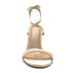 Olivia Jaymes Jones -Shoe Store Olivia Jaymes Jones Nude 2